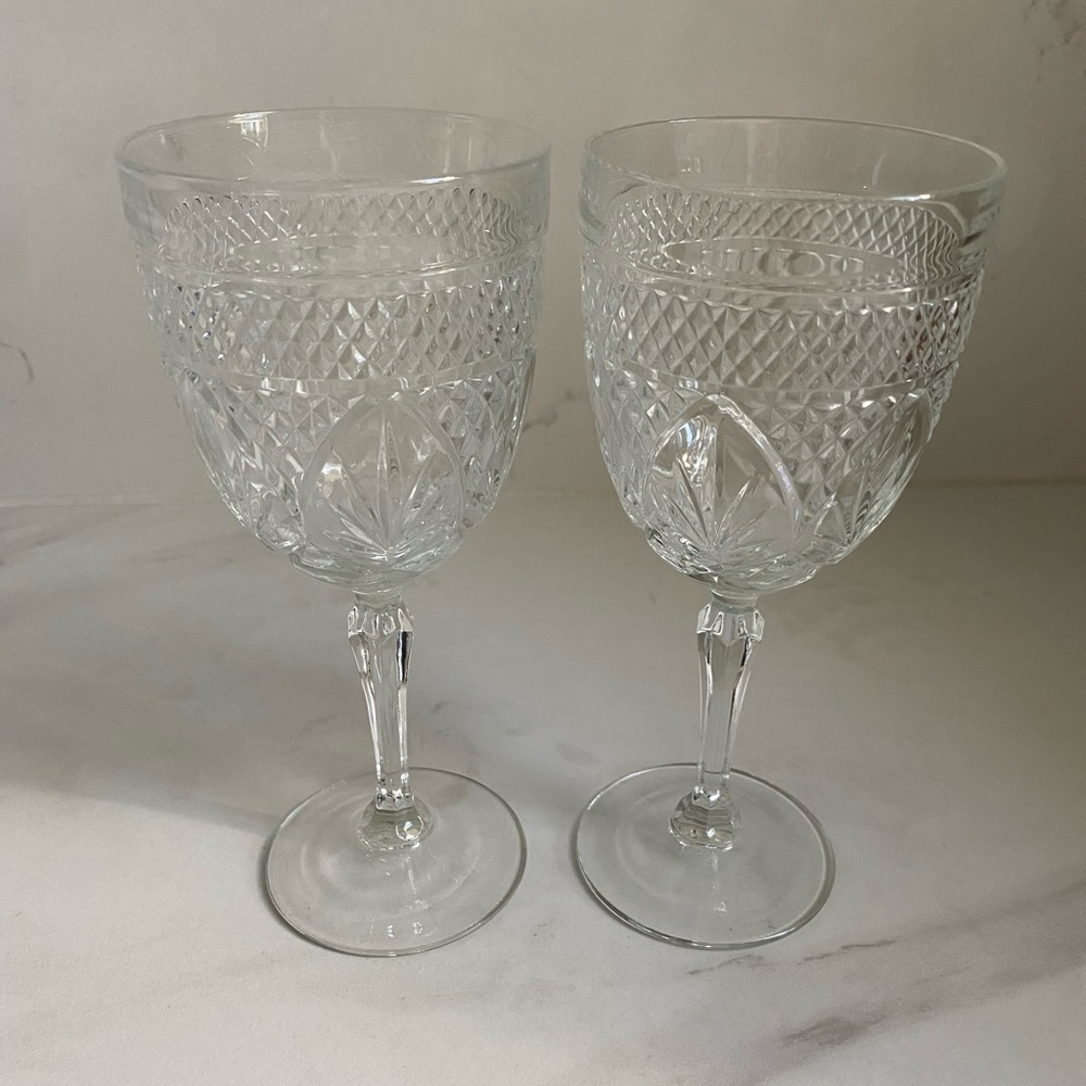 Set of 2 Vintage Cristal d'Arques- Durand Antique Clear Water Wine Goblets 7”